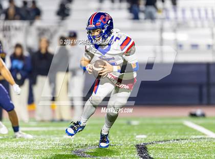Thumbnail 3 in Crawford vs Bonita Vista (D5 Semifinal) photogallery.
