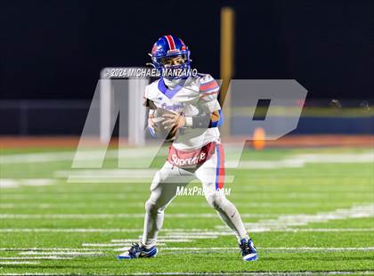 Thumbnail 3 in Crawford vs Bonita Vista (D5 Semifinal) photogallery.