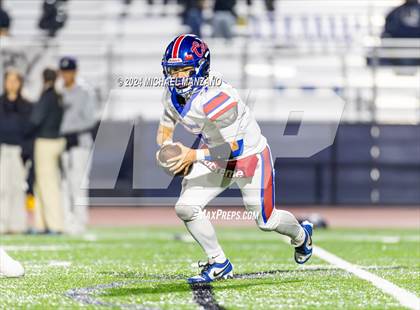 Thumbnail 1 in Crawford vs Bonita Vista (D5 Semifinal) photogallery.