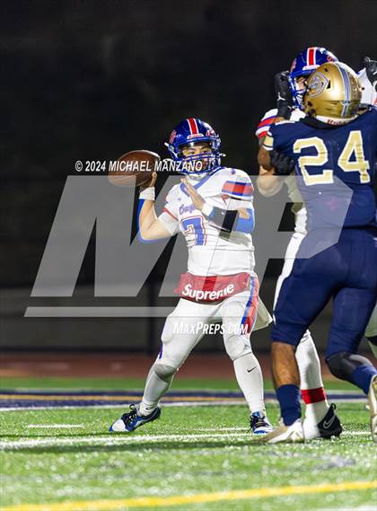 Thumbnail 1 in Crawford vs Bonita Vista (D5 Semifinal) photogallery.