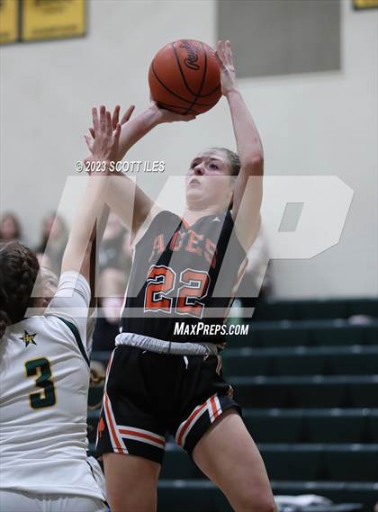 Thumbnail 3 in Amanda-Clearcreek @ Hamilton Township photogallery.
