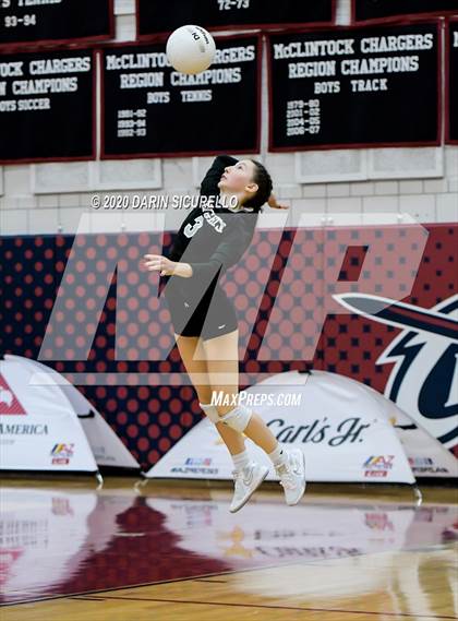 Thumbnail 1 in Chandler Prep vs Trivium Prep (AIA 2A Semifinal) photogallery.