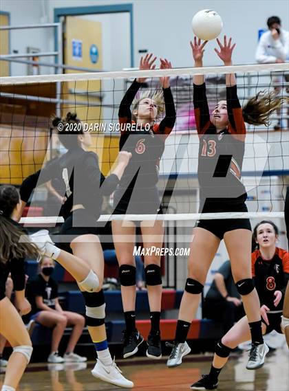 Thumbnail 1 in Chandler Prep vs Trivium Prep (AIA 2A Semifinal) photogallery.
