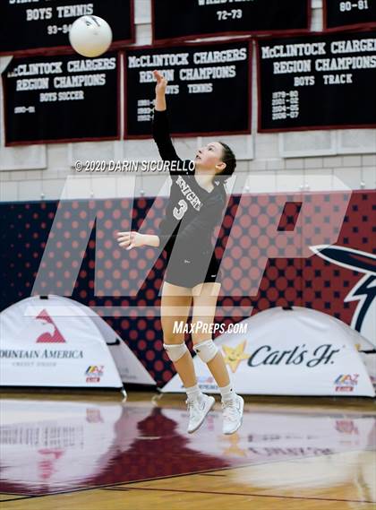 Thumbnail 2 in Chandler Prep vs Trivium Prep (AIA 2A Semifinal) photogallery.