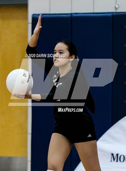 Thumbnail 2 in Chandler Prep vs Trivium Prep (AIA 2A Semifinal) photogallery.