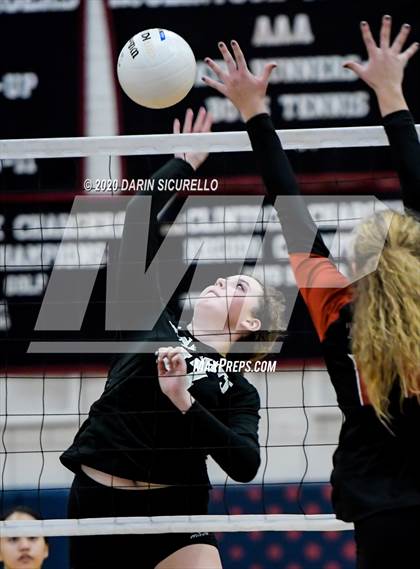 Thumbnail 2 in Chandler Prep vs Trivium Prep (AIA 2A Semifinal) photogallery.