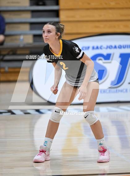 Thumbnail 2 in Hughson vs. Sonora (CIF SJS D4 Final) photogallery.