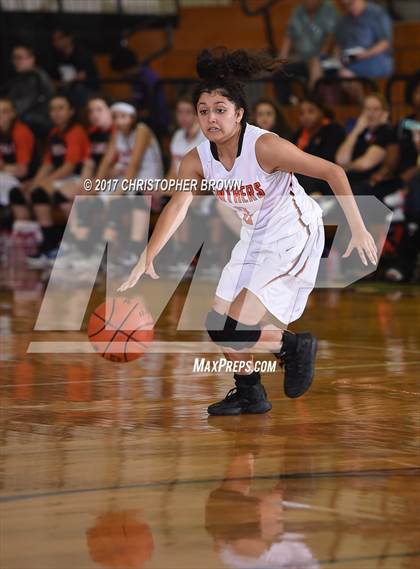 Thumbnail 3 in St. Pius X vs Dobie (McDonald's Texas Invitational) photogallery.