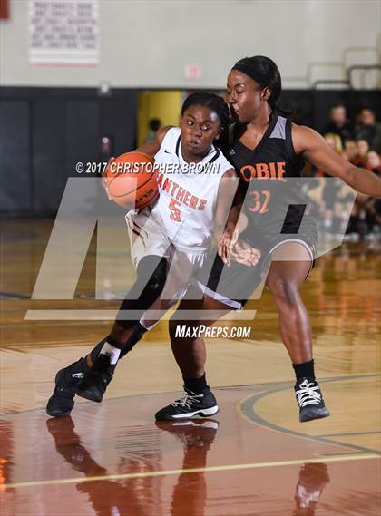 Thumbnail 1 in St. Pius X vs Dobie (McDonald's Texas Invitational) photogallery.