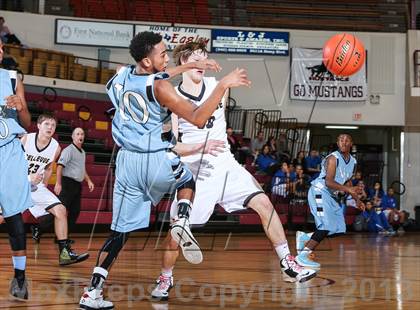 Thumbnail 2 in Bellevue vs. New Way Christian Academy (Fantasy of Lights Tournament) photogallery.