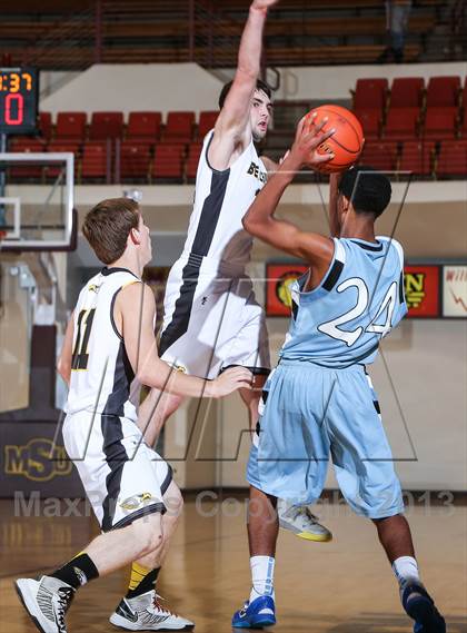 Thumbnail 3 in Bellevue vs. New Way Christian Academy (Fantasy of Lights Tournament) photogallery.