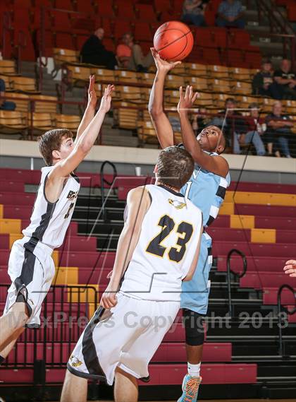 Thumbnail 1 in Bellevue vs. New Way Christian Academy (Fantasy of Lights Tournament) photogallery.
