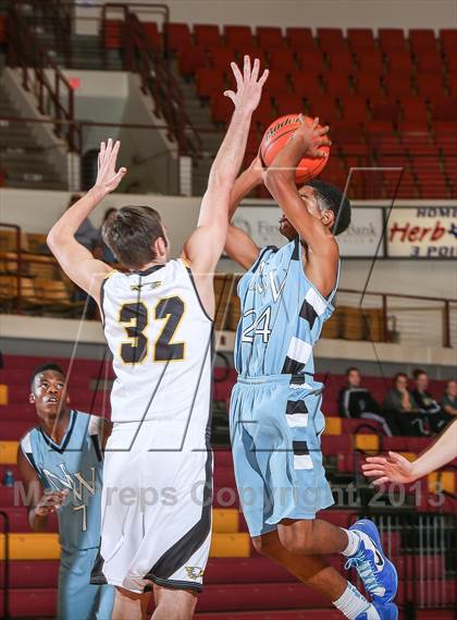 Thumbnail 1 in Bellevue vs. New Way Christian Academy (Fantasy of Lights Tournament) photogallery.
