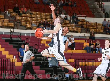 Thumbnail 3 in Bellevue vs. New Way Christian Academy (Fantasy of Lights Tournament) photogallery.