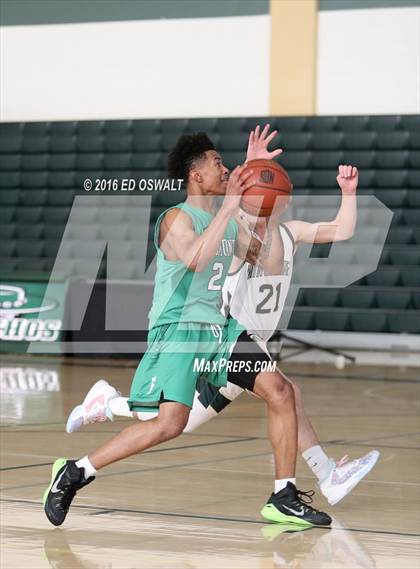 Thumbnail 2 in Concord vs. Fremont photogallery.