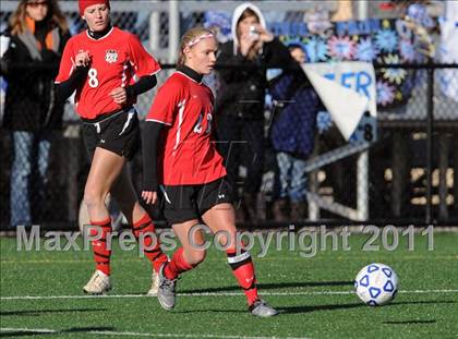 Thumbnail 1 in Hoosick Falls vs. Tully (NYSPHSAA Class C Semifinal) photogallery.