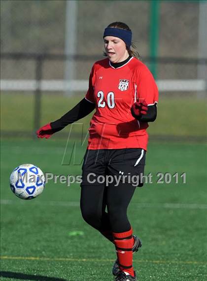 Thumbnail 1 in Hoosick Falls vs. Tully (NYSPHSAA Class C Semifinal) photogallery.