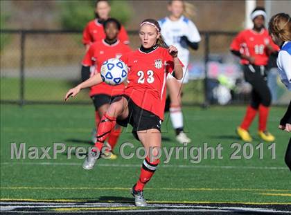Thumbnail 3 in Hoosick Falls vs. Tully (NYSPHSAA Class C Semifinal) photogallery.