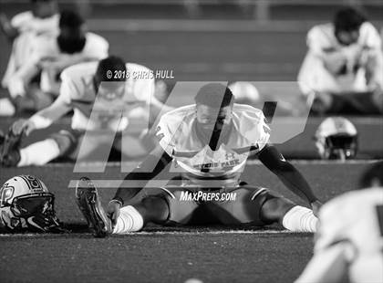 Thumbnail 1 in Zebulon B. Vance vs. Myers Park (NCHSAA Regional round) photogallery.