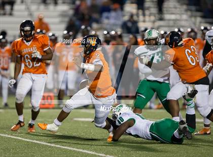 Thumbnail 3 in Zebulon B. Vance vs. Myers Park (NCHSAA Regional round) photogallery.