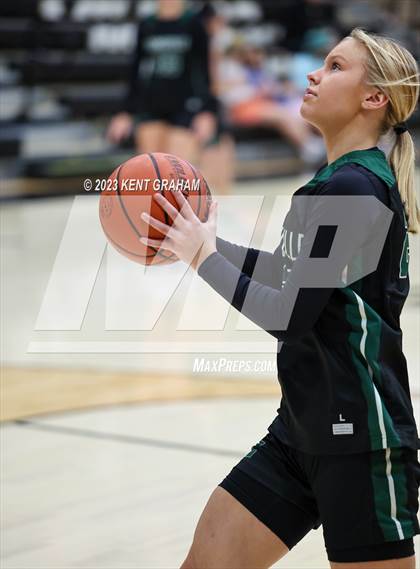 Thumbnail 2 in Zionsville @ Noblesville photogallery.
