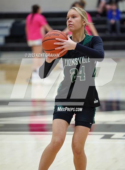 Thumbnail 1 in Zionsville @ Noblesville photogallery.