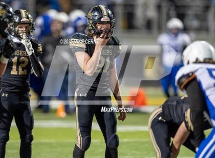 Thumbnail 3 in Worth County/Northeast Nodaway vs. Rock Port (MSHSAA 8-Man Final) photogallery.