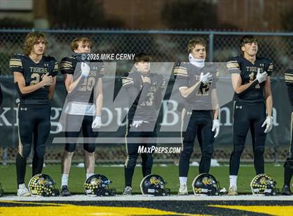 Thumbnail 3 in Worth County/Northeast Nodaway vs. Rock Port (MSHSAA 8-Man Final) photogallery.