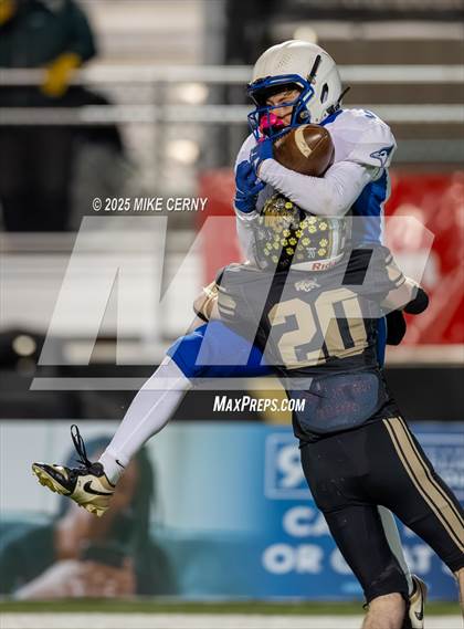 Thumbnail 2 in Worth County/Northeast Nodaway vs. Rock Port (MSHSAA 8-Man Final) photogallery.