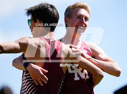 Thumbnail 2 in CHSAA Final 4A ( 4x800 Relay) photogallery.