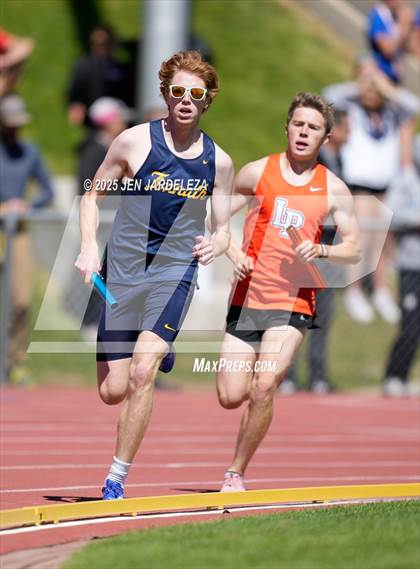 Thumbnail 1 in CHSAA Final 4A ( 4x800 Relay) photogallery.