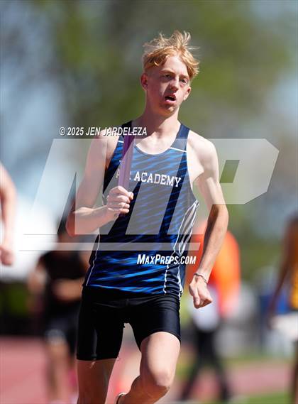 Thumbnail 2 in CHSAA Final 4A ( 4x800 Relay) photogallery.