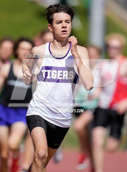 Thumbnail 2 in CHSAA Final 4A ( 4x800 Relay) photogallery.