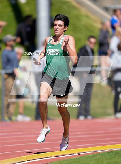 Thumbnail 2 in CHSAA Final 4A ( 4x800 Relay) photogallery.