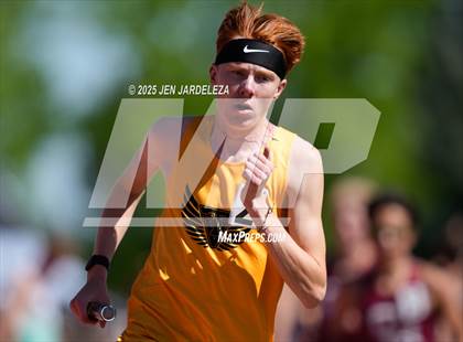 Thumbnail 3 in CHSAA Final 4A ( 4x800 Relay) photogallery.