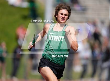 Thumbnail 2 in CHSAA Final 4A ( 4x800 Relay) photogallery.