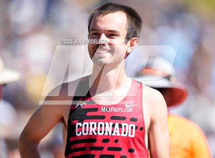 Thumbnail 1 in CHSAA Final 4A ( 4x800 Relay) photogallery.