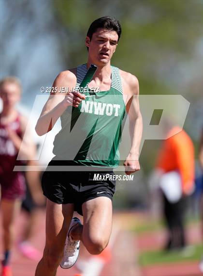 Thumbnail 3 in CHSAA Final 4A ( 4x800 Relay) photogallery.