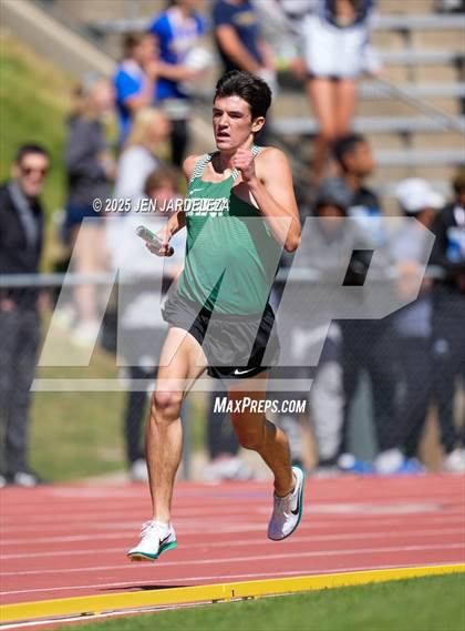 Thumbnail 1 in CHSAA Final 4A ( 4x800 Relay) photogallery.