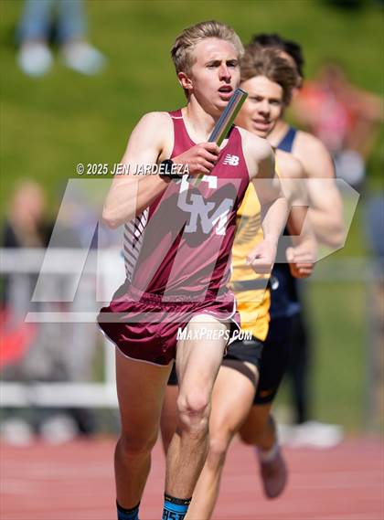 Thumbnail 1 in CHSAA Final 4A ( 4x800 Relay) photogallery.