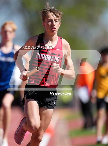 Thumbnail 1 in CHSAA Final 4A ( 4x800 Relay) photogallery.