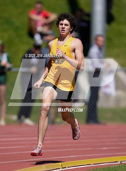Thumbnail 1 in CHSAA Final 4A ( 4x800 Relay) photogallery.