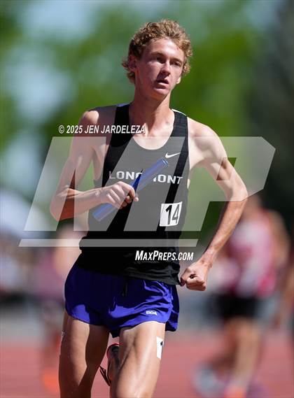 Thumbnail 1 in CHSAA Final 4A ( 4x800 Relay) photogallery.