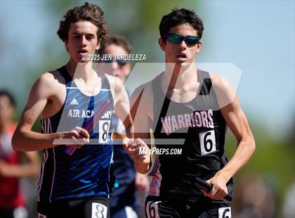 Thumbnail 1 in CHSAA Final 4A ( 4x800 Relay) photogallery.