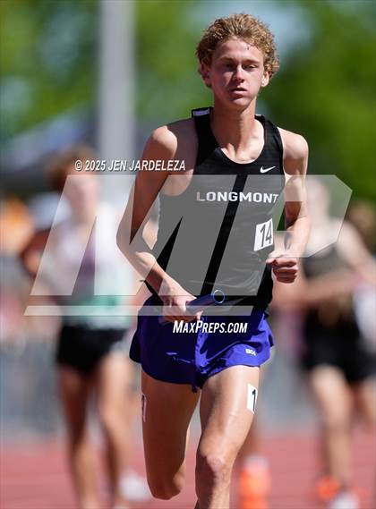 Thumbnail 3 in CHSAA Final 4A ( 4x800 Relay) photogallery.