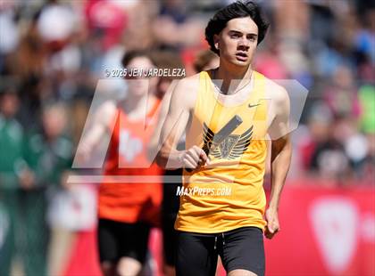 Thumbnail 3 in CHSAA Final 4A ( 4x800 Relay) photogallery.