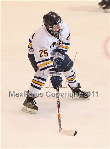 Thumbnail 3 in Webster Thomas vs. Brockport (Section 5 Division II Final) photogallery.