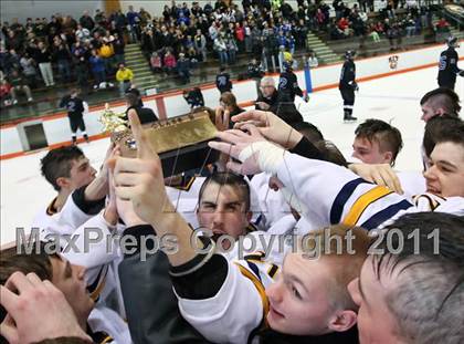 Thumbnail 1 in Webster Thomas vs. Brockport (Section 5 Division II Final) photogallery.
