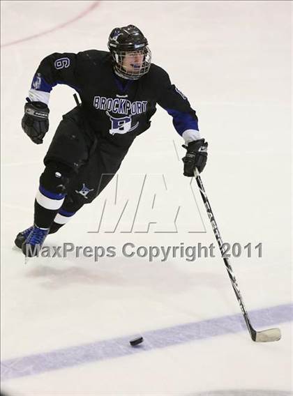 Thumbnail 3 in Webster Thomas vs. Brockport (Section 5 Division II Final) photogallery.