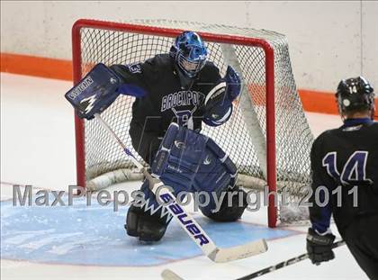 Thumbnail 3 in Webster Thomas vs. Brockport (Section 5 Division II Final) photogallery.